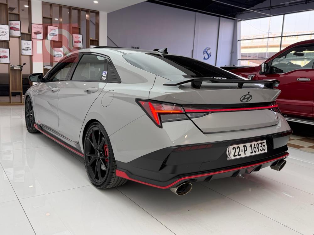 هیوندای ئەلەنترا